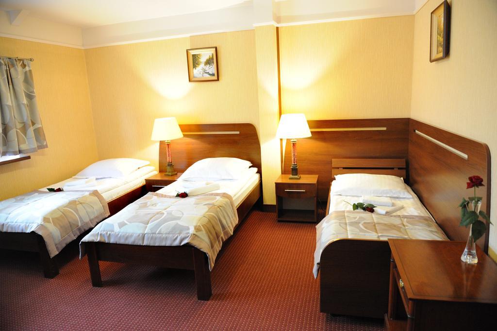 Hotel Czardasz Koziegłowy Zimmer foto
