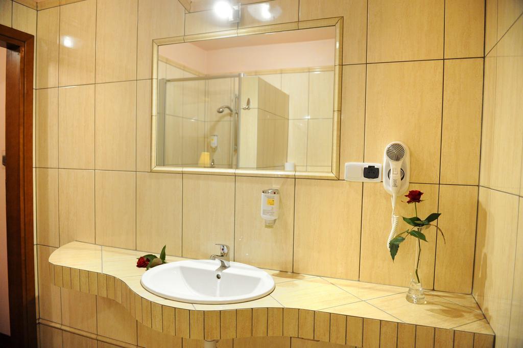 Hotel Czardasz Koziegłowy Zimmer foto